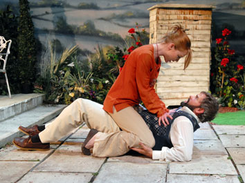 Susie-Harriet-&-Ben-Farrow Susie-Harriet-&-Ben-Farrow